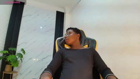 Snapshot of teylor_lovee chatting on 02.12.26 teylor_lovee online show from 02.12.26