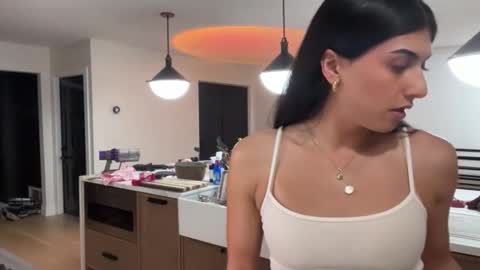 babygirlmami online show from 01.10.26