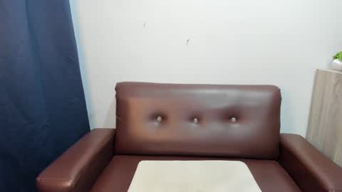 Snapshot of thaidancer chatting on 02.17.25 CJ online show from 02.17.25