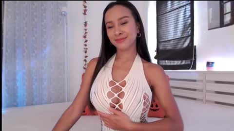 Ana online show from 10.13.25