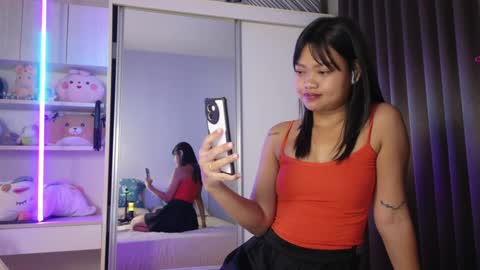 Snapshot of thailand4you chatting on 12.02.24 AbbieThai online show from 12.02.24