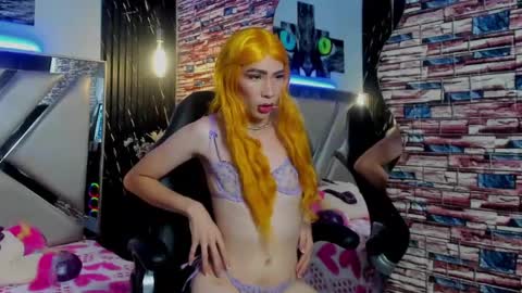 thamara_roberts online show from 04.23.26
