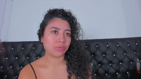 thara webstter online show from 01.24.25