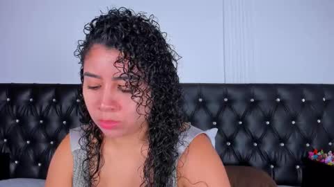 thara webstter online show from 09.11.25