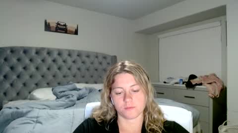 thatprettyblondegirl online show from 02.21.25