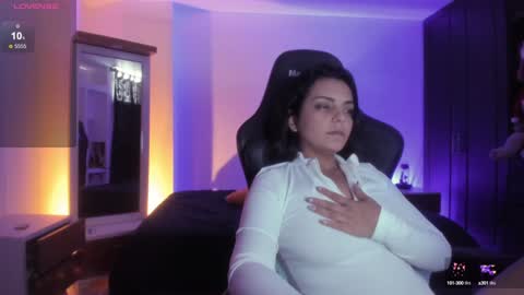 Snapshot of thays_mawakye01 chatting on 01.20.25 Paola online show from 01.20.25