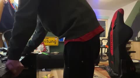 Snapshot of the420duderino chatting on 01.08.26 the420duderino online show from 01.08.26