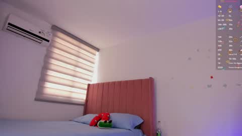 Snapshot of the__power__girls chatting on 01.31.25 nina mirley online show from 01.31.25