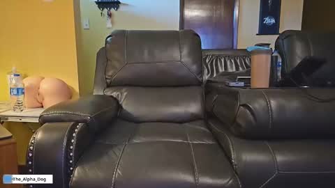the_alpha_dog_xxx online show from 12.13.24