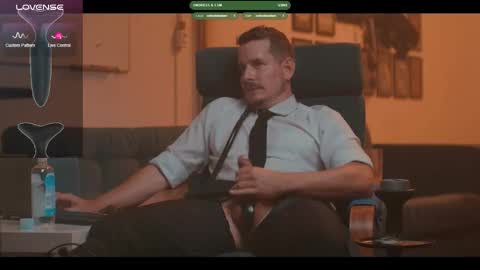 The DILF -  online show from 10.08.25