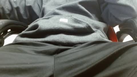 Snapshot of the_finger_in_ur_butt chatting on 02.26.26 the_finger_in_ur_butt online show from 02.26.26