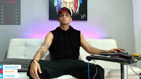 SCOTT  THEO  KAMERON  GENDERSON online show from 01.12.25