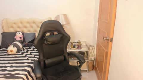 Snapshot of the_killian_jones chatting on 03.17.26 ken online show from 03.17.26