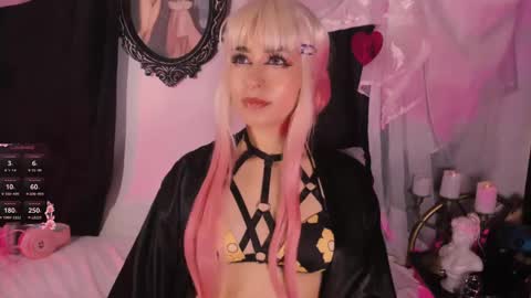 ...  ... online show from 02.20.25