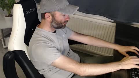 Snapshot of the_sensual_masturwait chatting on 09.08.25 the_sensual_masturwait online show from 09.08.25