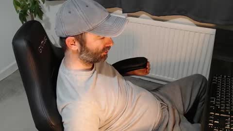 Snapshot of the_sensual_masturwait chatting on 11.03.25 the_sensual_masturwait online show from 11.03.25