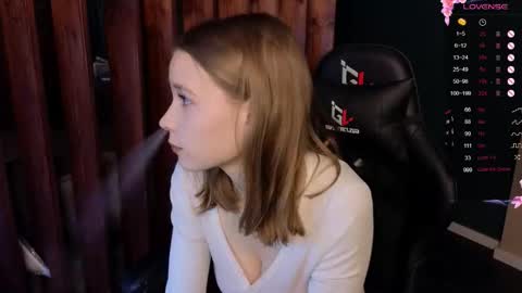 Snapshot of the_vickky chatting on 02.05.26 Vicky online show from 02.05.26