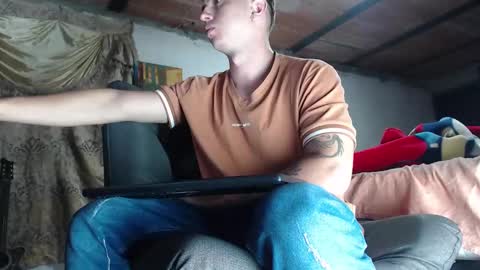Miguel Angel online show from 03.08.25