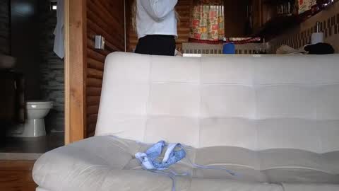 Snapshot of theauroramae chatting on 02.04.25 theauroramae - online show from 02.04.25