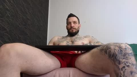 Snapshot of thebestmuscles chatting on 02.26.25 John online show from 02.26.25