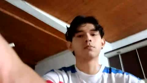 Snapshot of thebluesky_18 chatting on 10.02.25 thebluesky_18 online show from 10.02.25