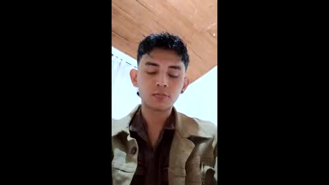 Snapshot of thebluesky_18 chatting on 12.16.25 thebluesky_18 online show from 12.16.25