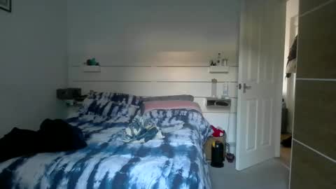 Snapshot of thedarktouch chatting on 11.26.25 TheDarkTouch online show from 11.26.25