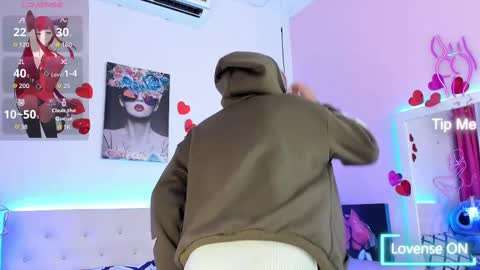 Snapshot of thedoll_ethan chatting on 10.28.25 ethan online show from 10.28.25