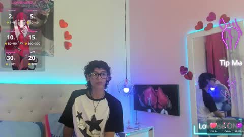 Snapshot of thedoll_ethan chatting on 11.03.25 ethan online show from 11.03.25