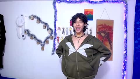 Snapshot of thedoll_ethan chatting on 11.17.25 ethan online show from 11.17.25