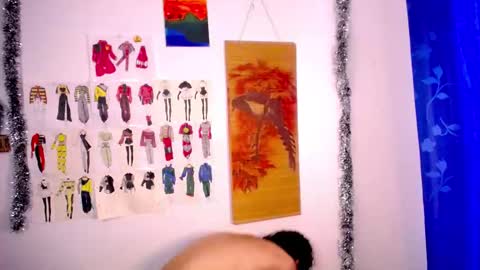 Snapshot of thedoll_ethan chatting on 12.05.25 ethan online show from 12.05.25