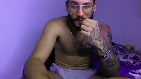 Snapshot of thedragonboyxxx chatting on 02.03.26 thedragonboyxxx online show from 02.03.26