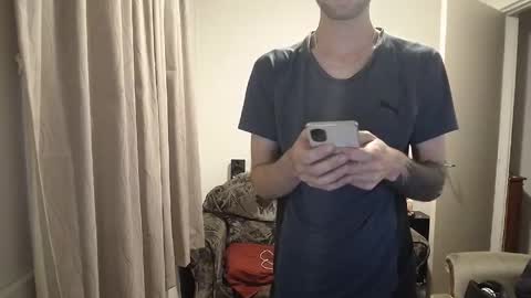 Snapshot of thee_ricky_lee chatting on 02.18.26 RickyLee online show from 02.18.26