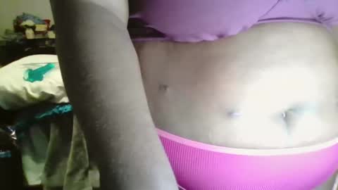 TheeTashelly online show from 11.24.25