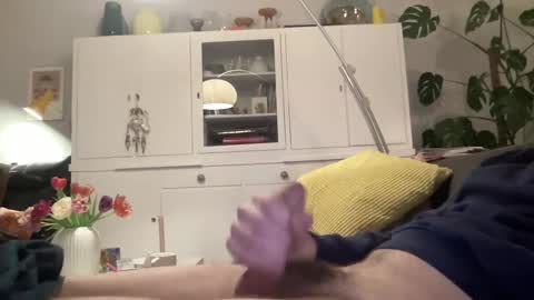 thegermanguy81 online show from 03.04.25