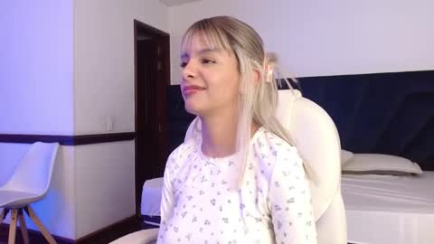 Peyton online show from 04.11.26