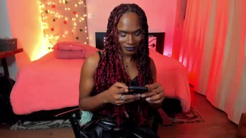 Goldie online show from 02.25.25