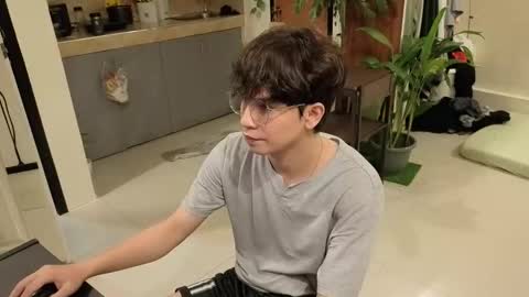 Green online show from 12.05.25