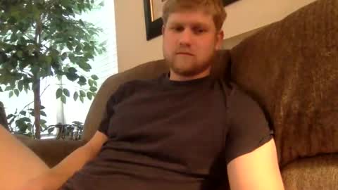 Snapshot of thehairyprince chatting on 01.25.25 Harry online show from 01.25.25