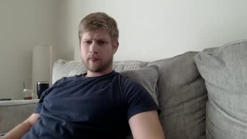 Snapshot of thehairyprince chatting on 02.21.25 Harry online show from 02.21.25