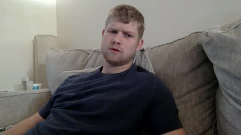 Snapshot of thehairyprince chatting on 03.10.25 Harry online show from 03.10.25