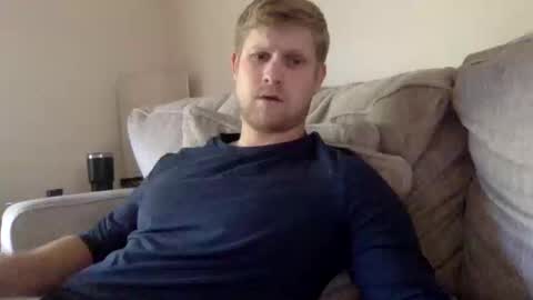 Snapshot of thehairyprince chatting on 10.20.25 Harry online show from 10.20.25