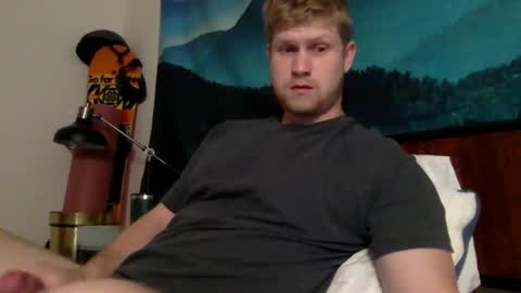 Snapshot of thehairyprince chatting on 04.13.26 Harry online show from 04.13.26