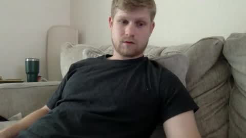 Snapshot of thehairyprince chatting on 04.15.26 Harry online show from 04.15.26