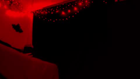 thehungmantis online show from 10.18.25