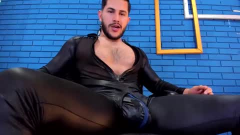 Ian Deniel online show from 02.05.25