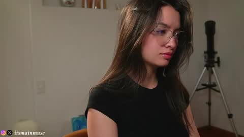 Iris online show from 04.25.26