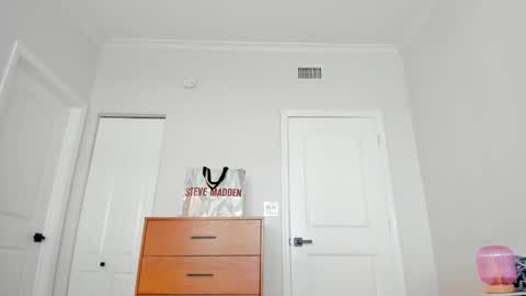 Lily Marie online show from 12.26.24