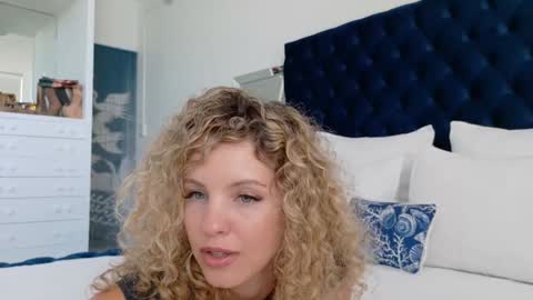 Lily Marie online show from 03.11.26