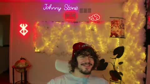 Snapshot of thejohnnystone chatting on 04.25.26 Johnny Stone online show from 04.25.26